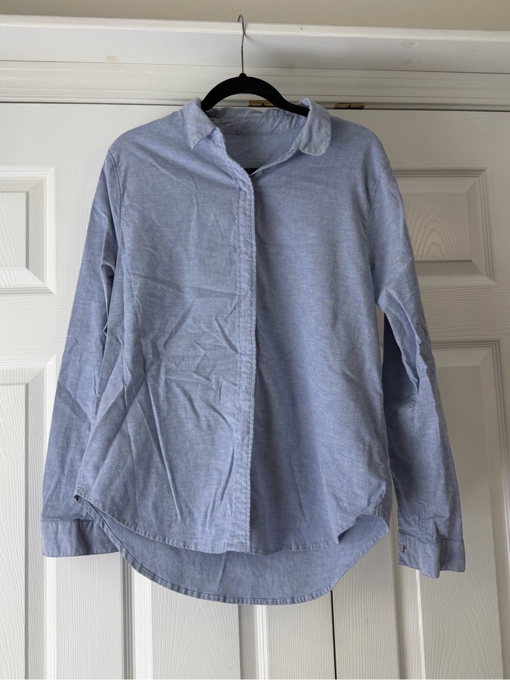 Lululemon Women’s Button Up Shirt